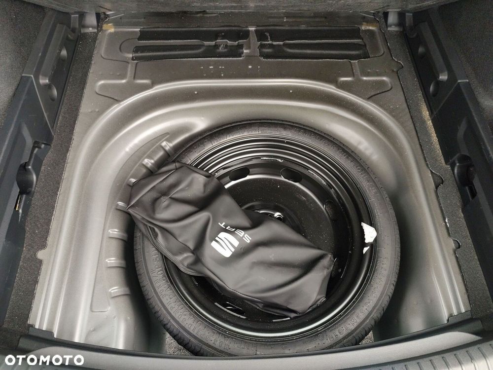 Seat Leon 1.5 eTSI Style DSG - 19