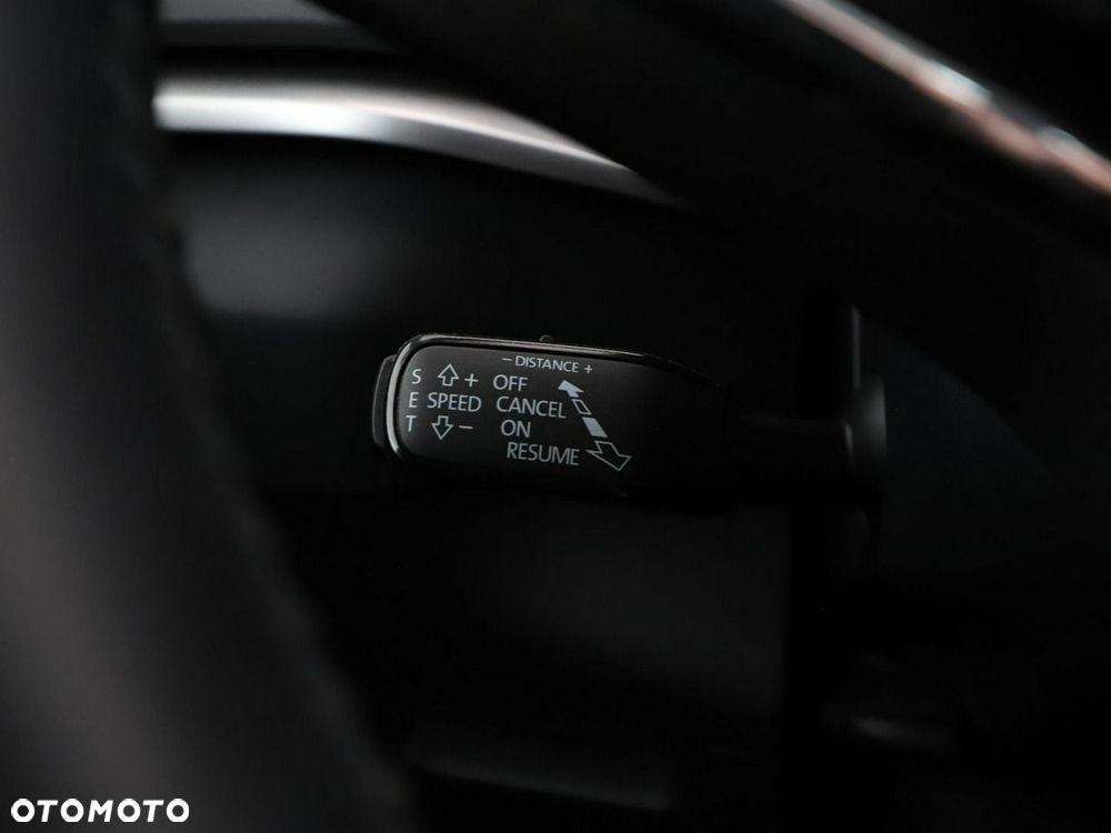 Skoda Karoq 2.0 TDI SCR DSG Style - 33