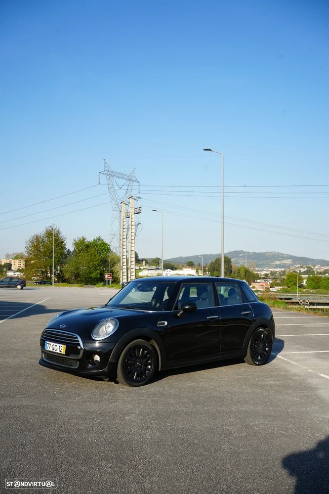 MINI 5 Portas Cooper D - 25