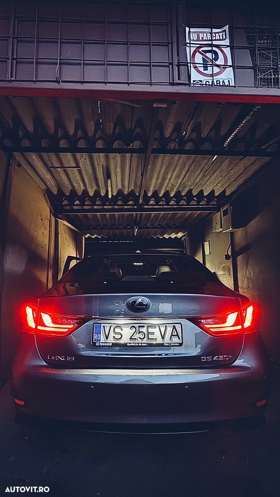 Lexus Seria GS - 2