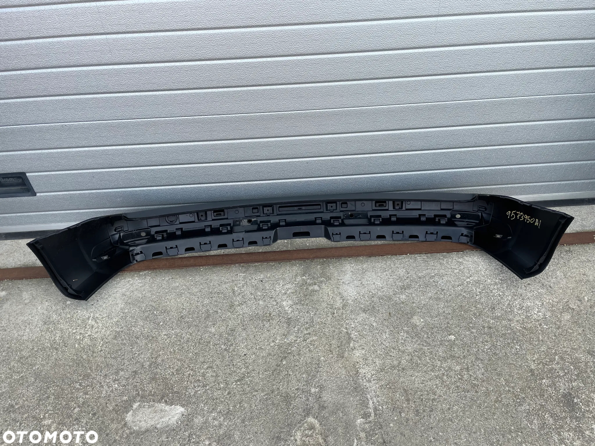 ZDERZAK TYLNY VW CADDY IV  2015-- NOWY KRÓTKI PDC - 4