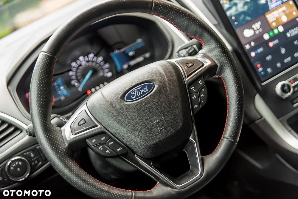 Ford Edge - 21