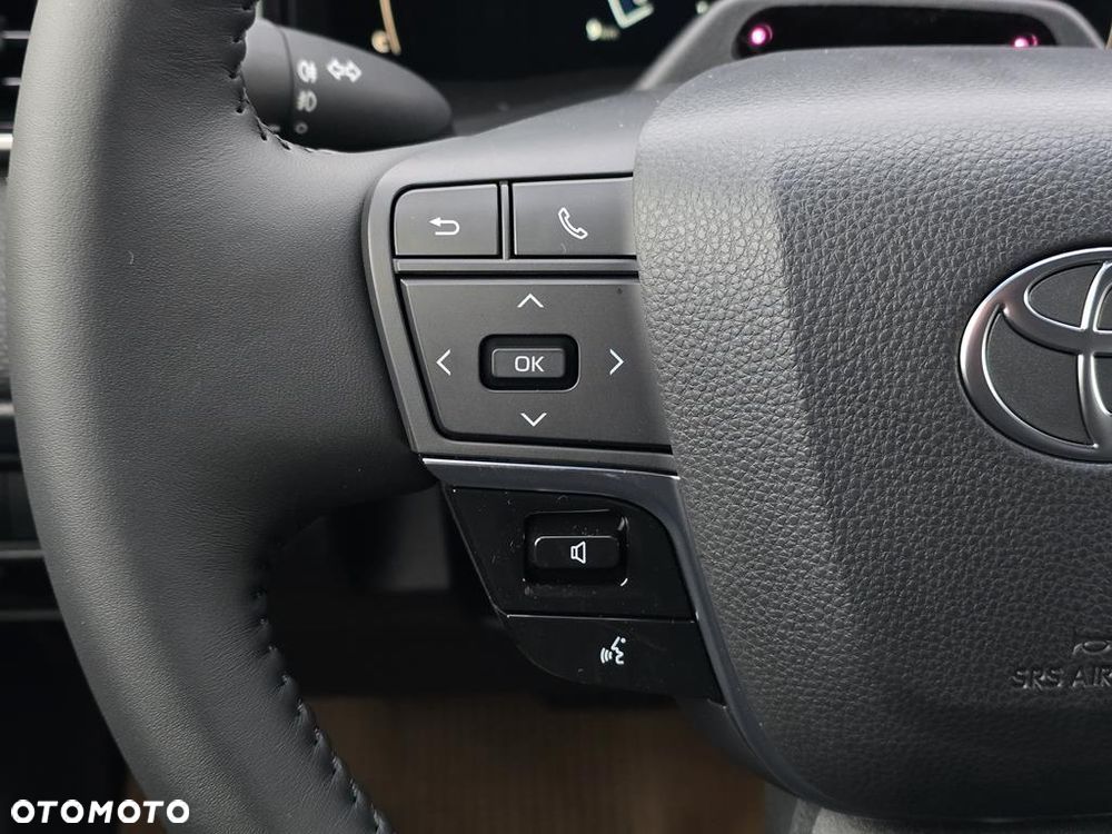 Toyota Camry 2.5 Hybrid Dynamic Force Comfort e-CVT - 17