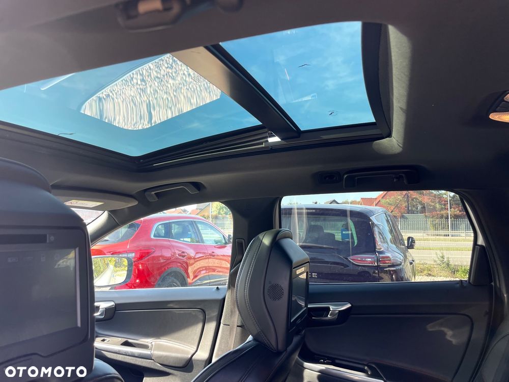 Volvo XC 60 - 24