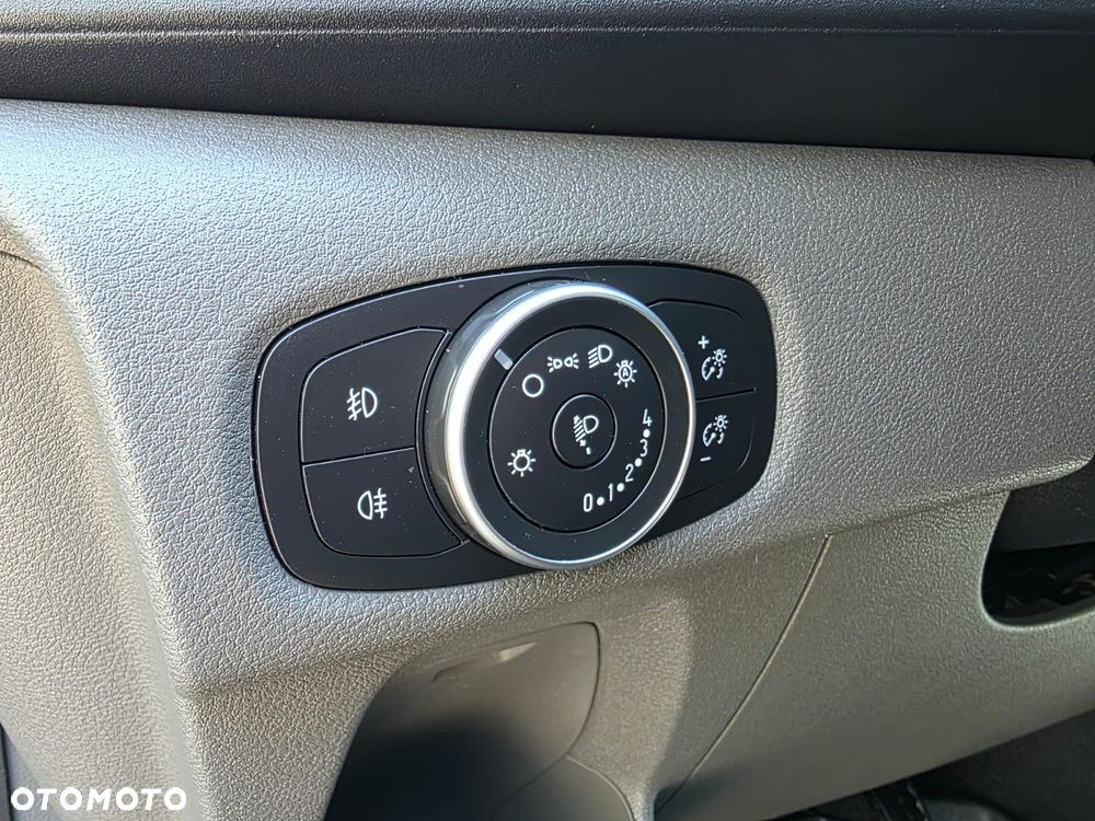 Ford Transit Custom - 16