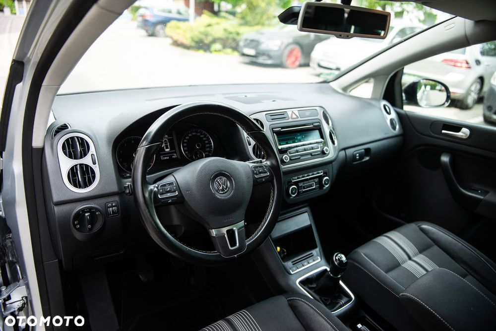 Volkswagen Golf Plus 1.2 TSI MATCH - 16