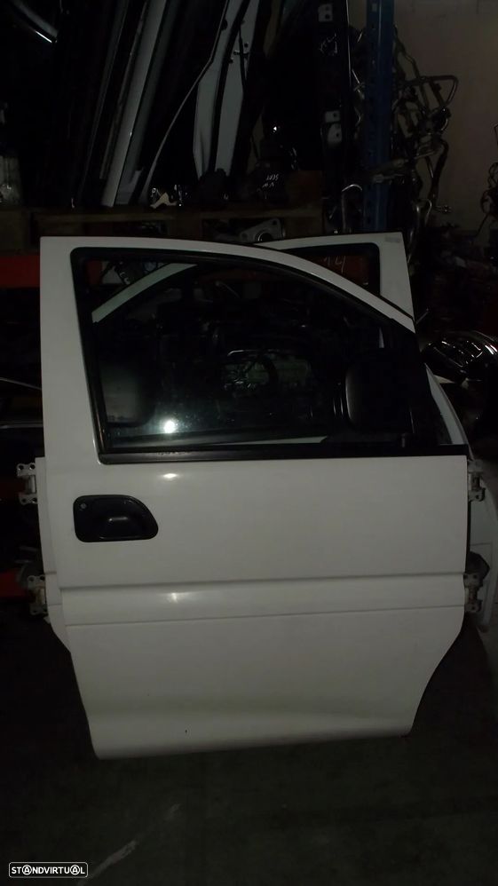 Porta Frente Direita Mitsubishi L400 - 1999 / 2024 - 2