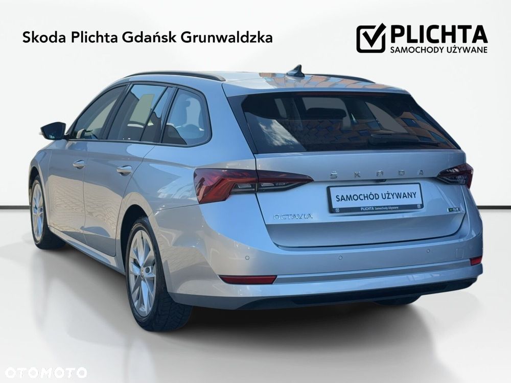 Skoda Octavia - 8