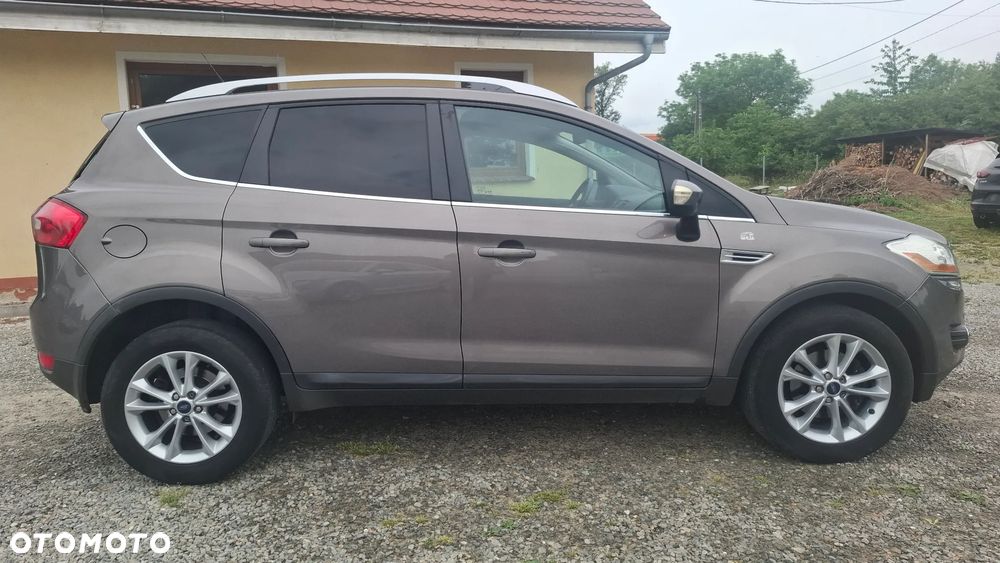 Ford Kuga 2.0 TDCi 4WD Titanium Plus - 8