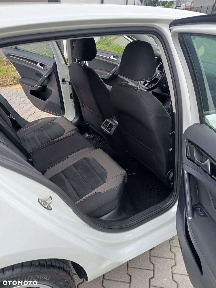 Volkswagen Golf 2.0 TDI BMT Highline DSG EU6 - 17