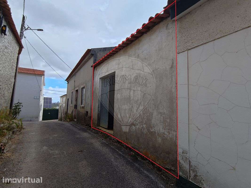 Moradia T1 para venda - Grande imagem: 2/11