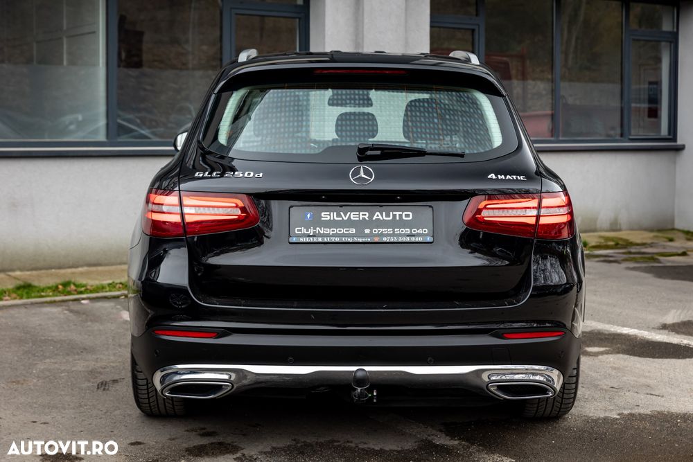 Mercedes-Benz GLC - 27