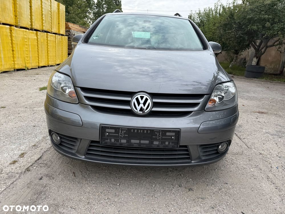 Volkswagen Golf Plus - 1