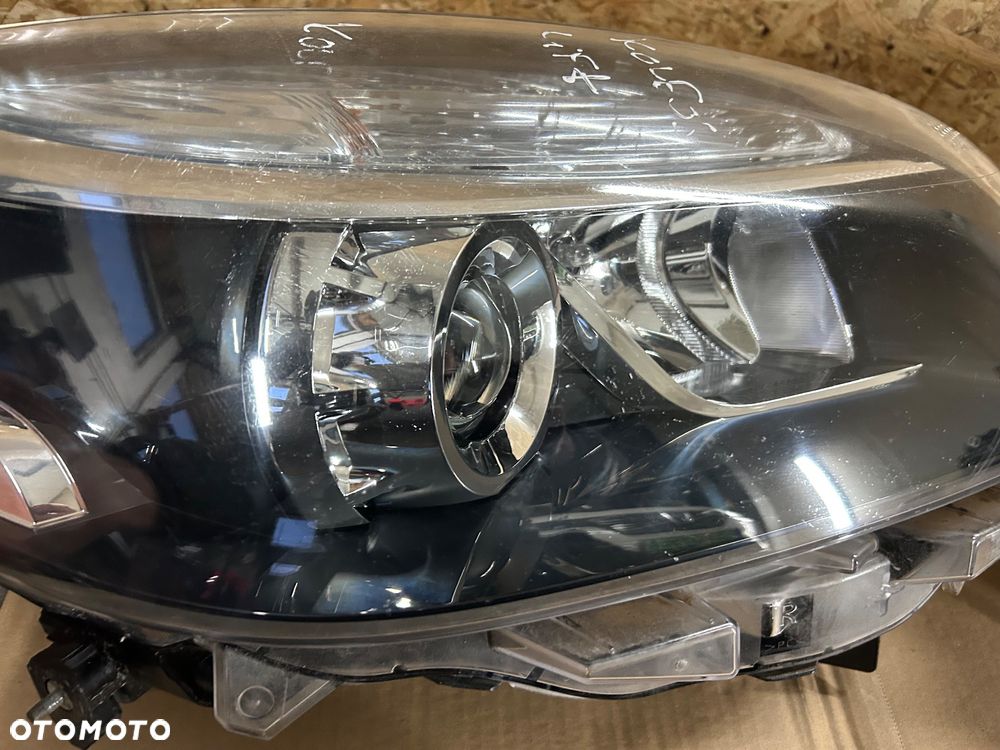 Renault Koleos I lift 2011- lampa lewy przód prawy przód europa soczewka - 14