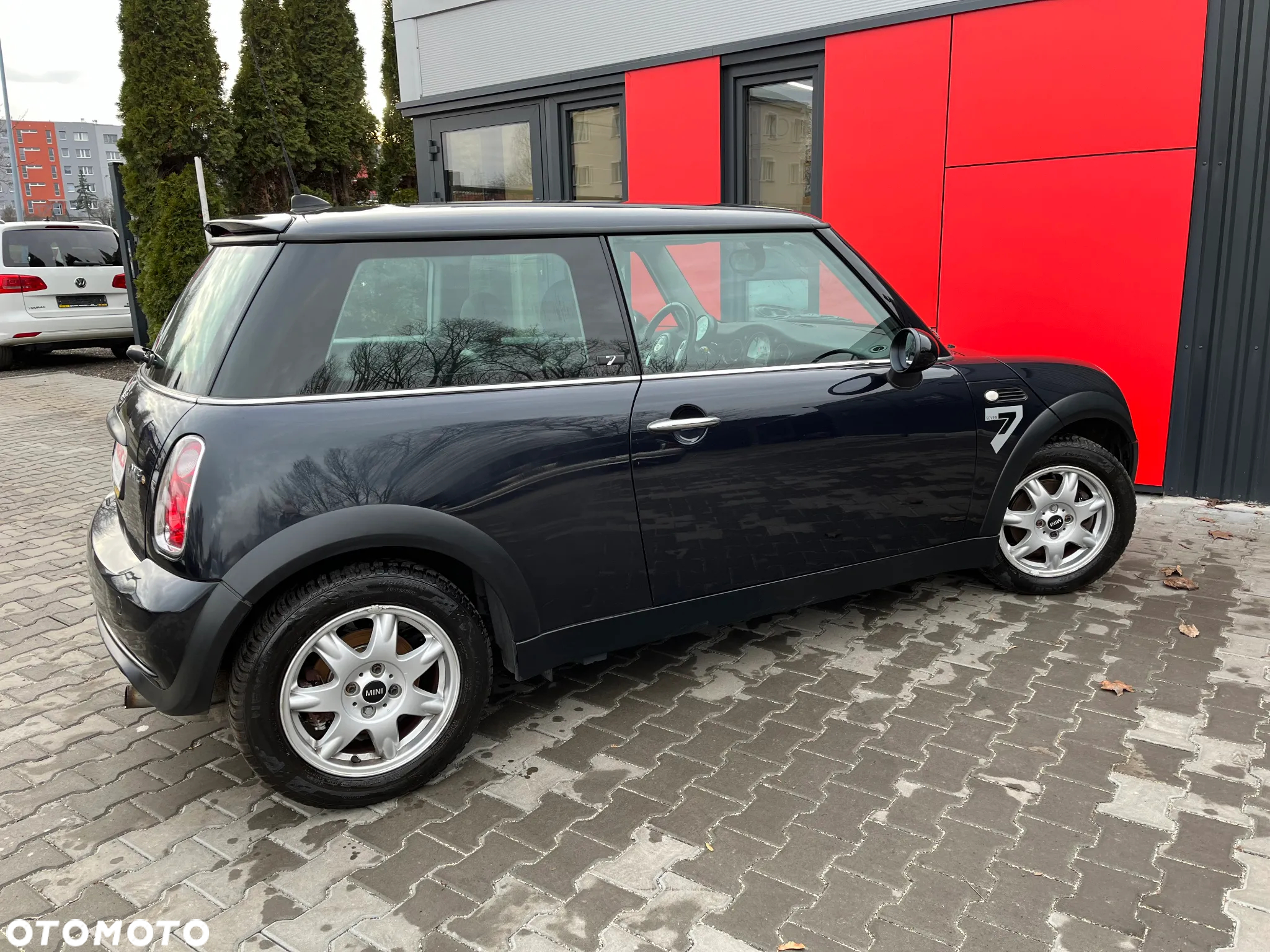 MINI ONE Standard - 7