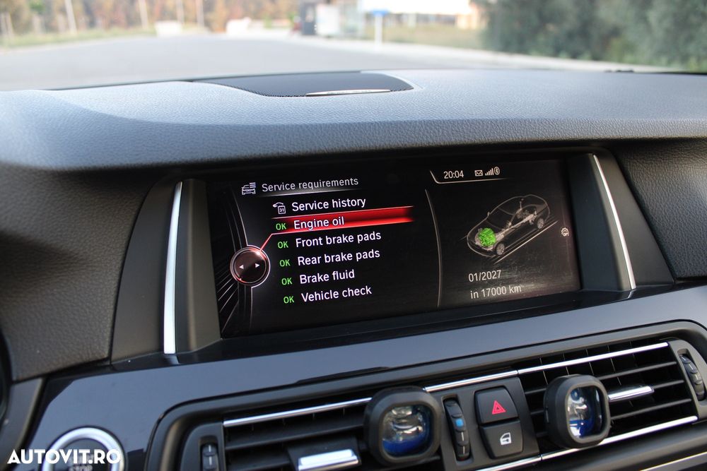 BMW Seria 5 520d Aut. - 37