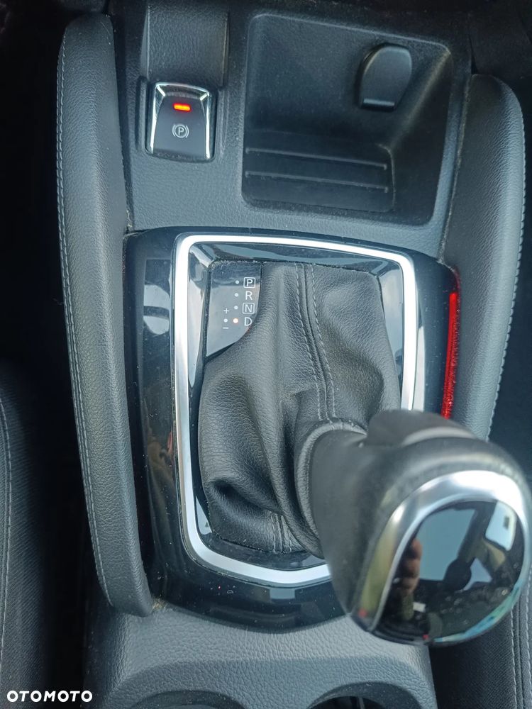 Nissan Qashqai 1.5 dCi DCT ACENTA - 17