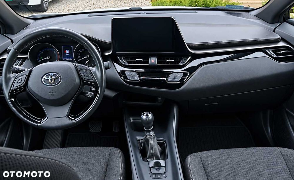 Toyota C-Hr 2018 photo 4