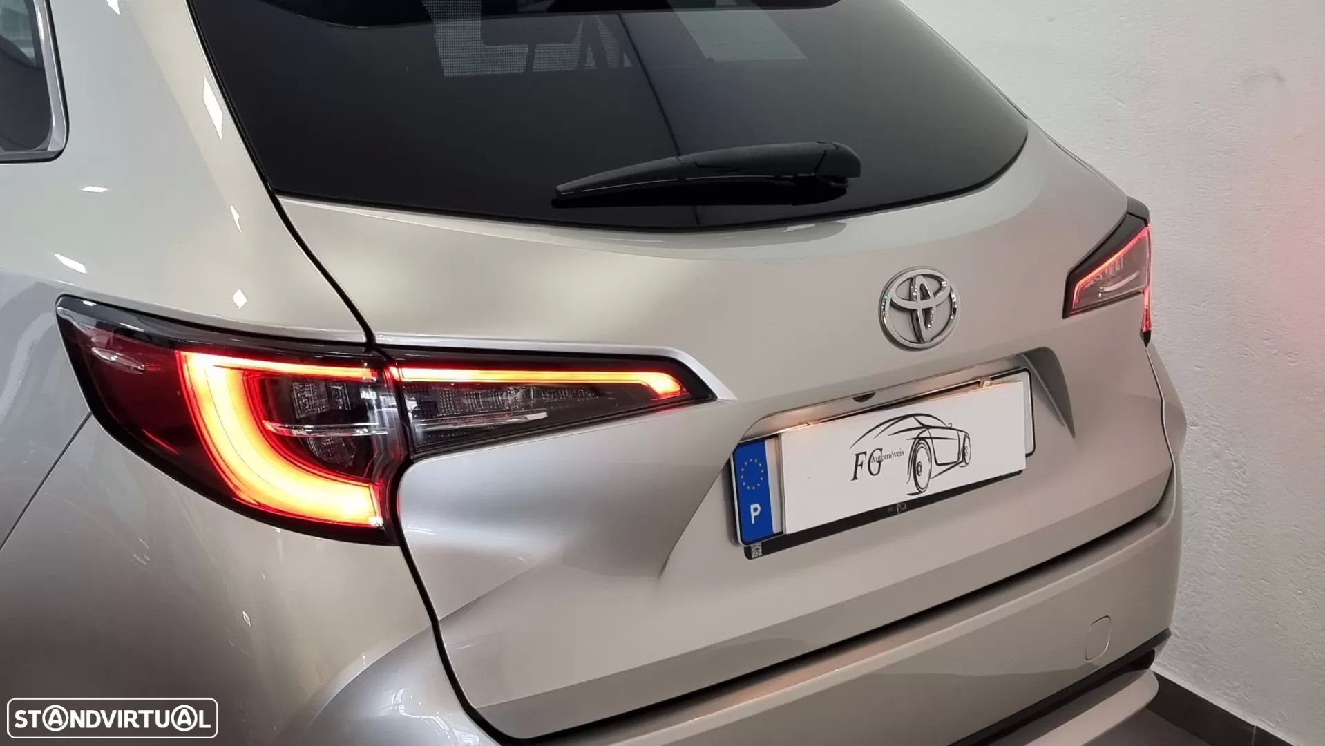 Toyota Corolla 1.2T Comfort+P.Sport - 8