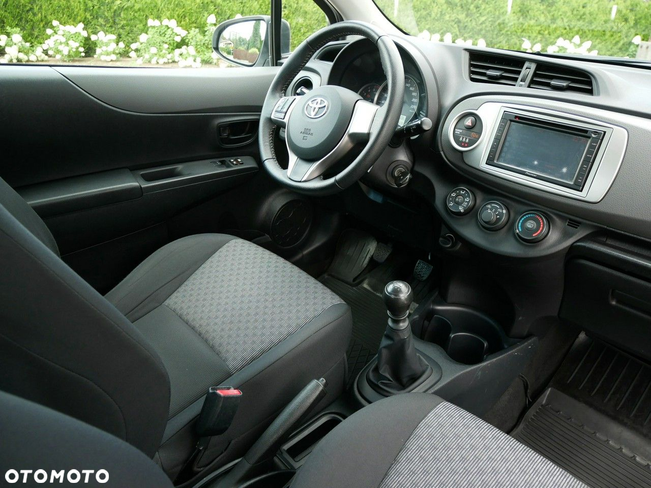 Toyota Yaris 1.4 D-4D - 6