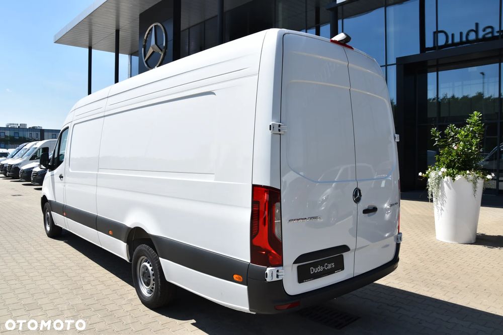 Mercedes-Benz Sprinter - 6