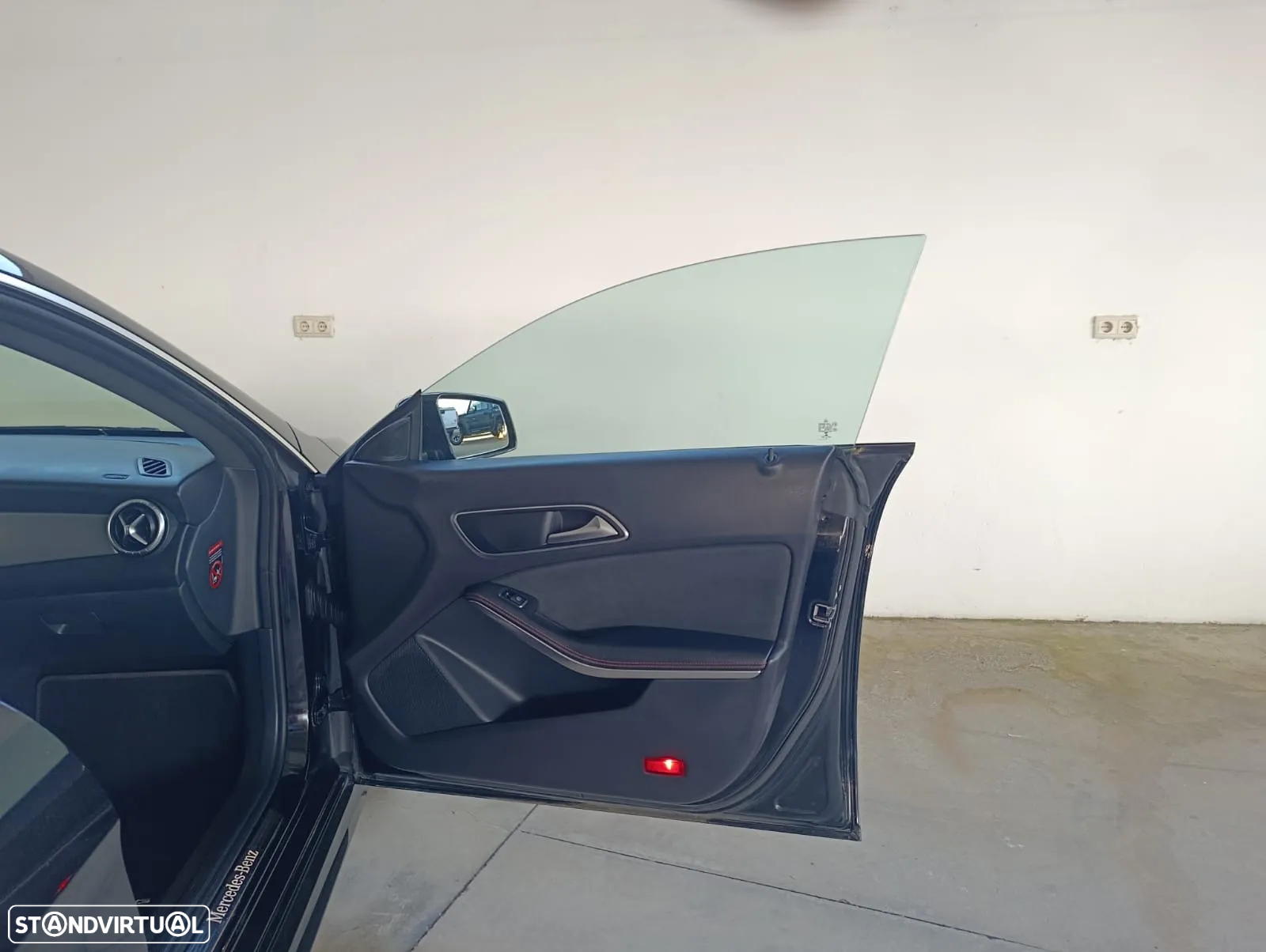 Mercedes-Benz CLA 220 d 7G-DCT AMG Line - 22