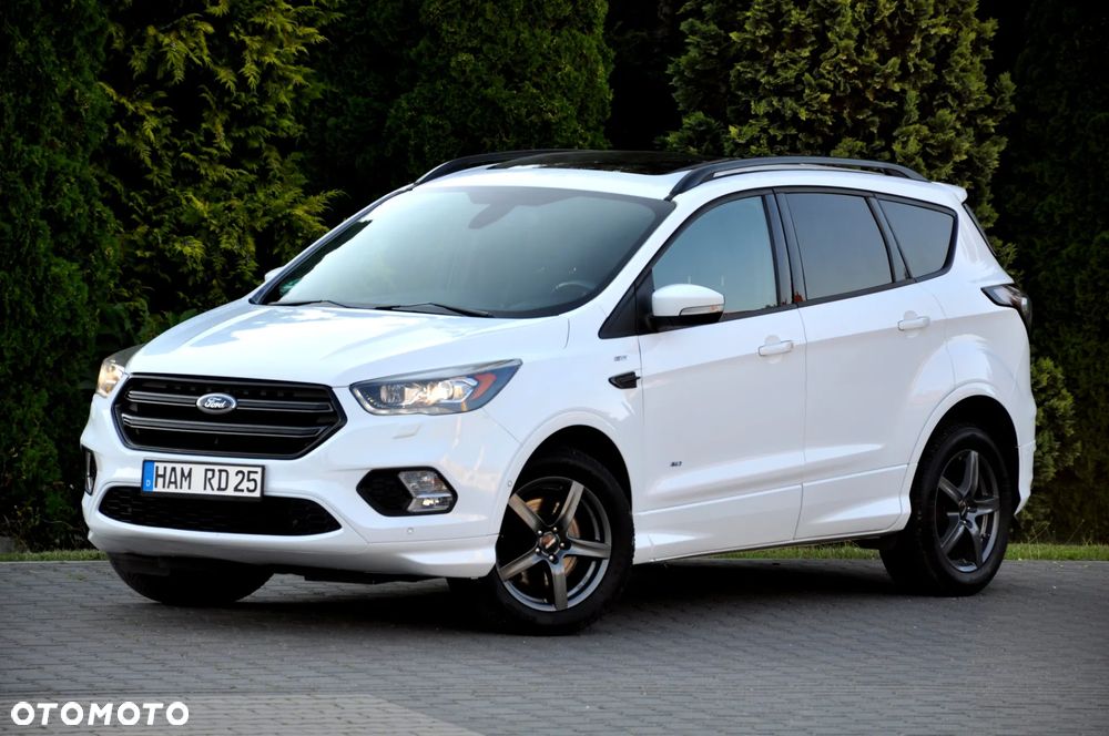 Ford Kuga 1.5 EcoBoost 4WD Titanium Plus - 1