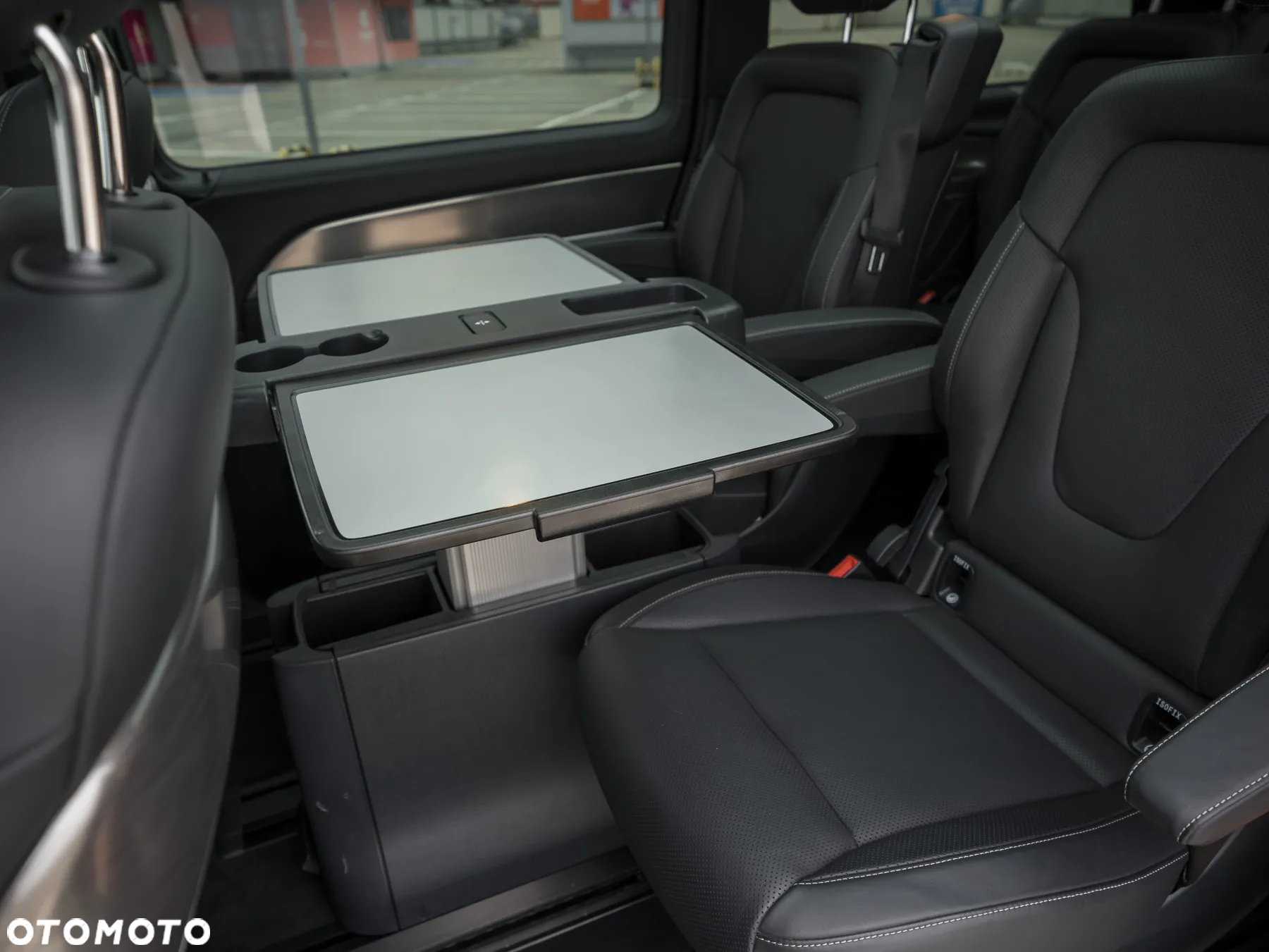 Mercedes-Benz Klasa V 300 d 4-Matic Exclusive 9G-Tronic (d³ugi) - 25