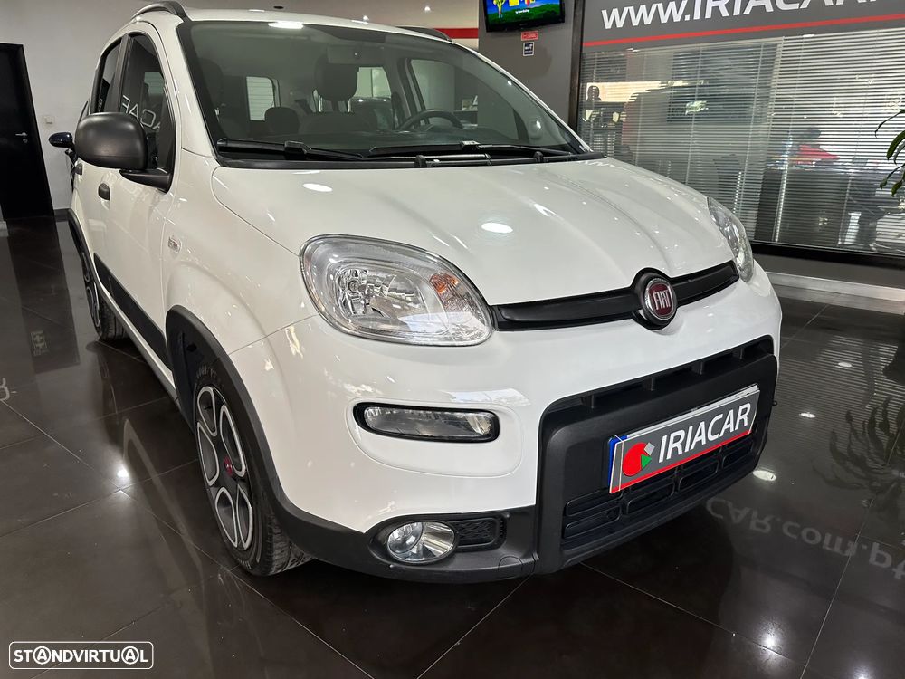 Fiat Panda 1.0 Hybrid City Cross - 1
