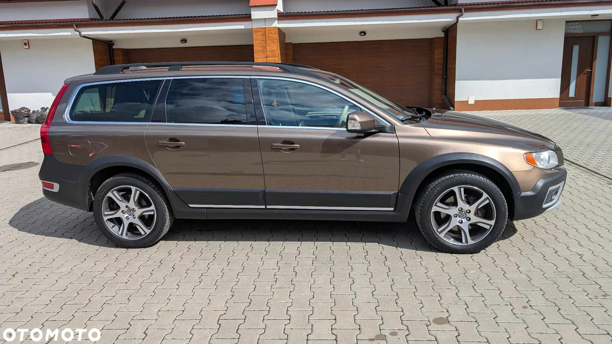 Volvo XC 70 D4 AWD Summum EU6 - 4