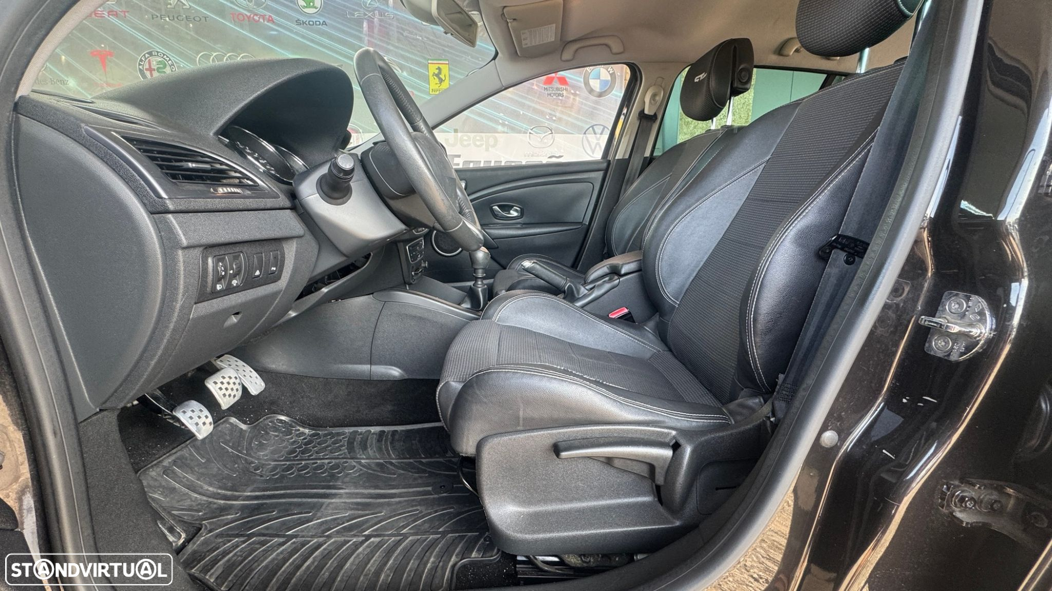 Renault Mégane Sport Tourer - 12