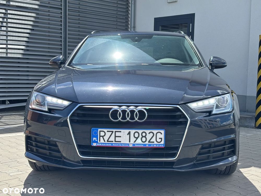 Audi A4 Avant - 13