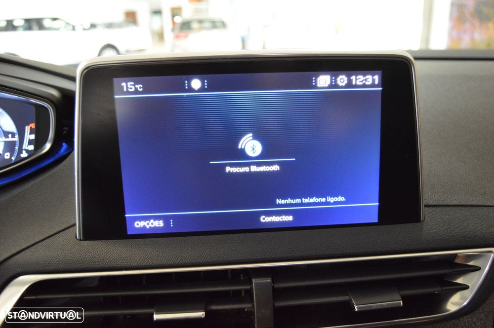 Peugeot 5008 1.2 PureTech Allure EAT6 - 44