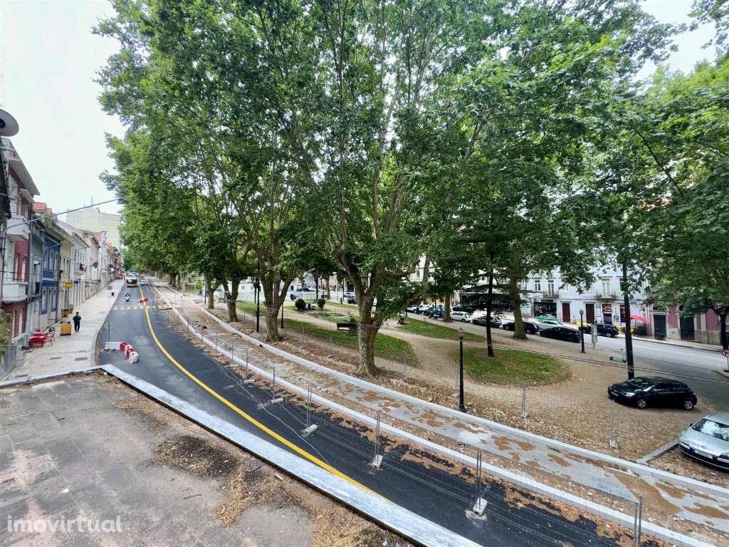 Escritório em zona da Alta da cidade de Coimbra - Grande imagem: 2/2