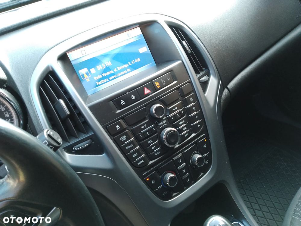 Opel Astra 1.7 CDTI - 11