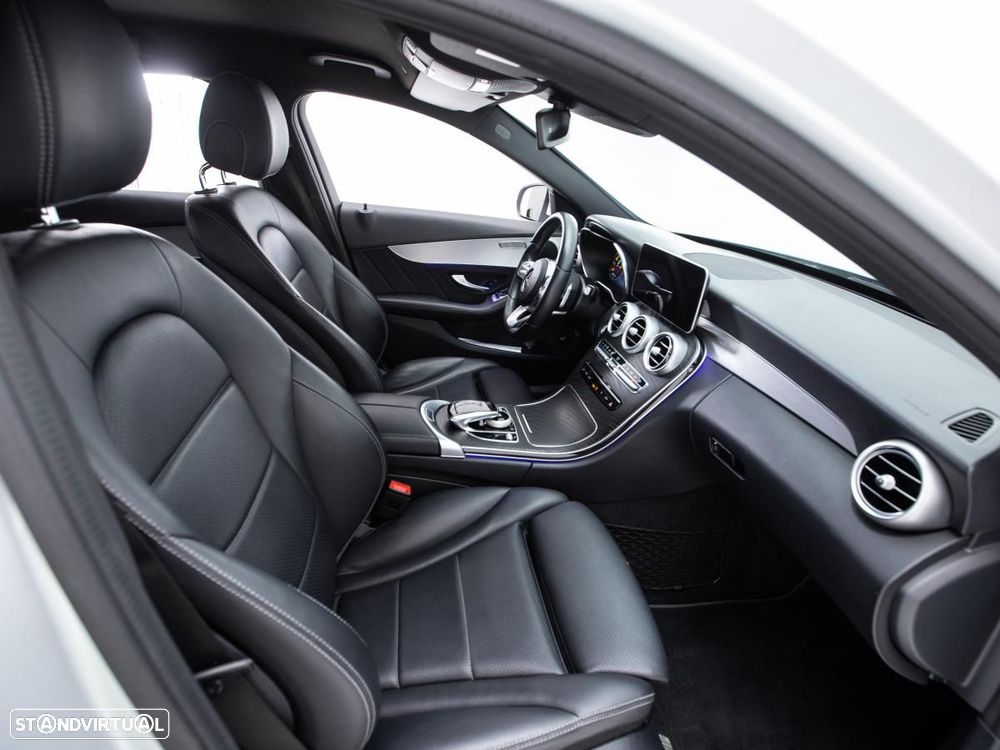 Mercedes-Benz C 300 de AMG Line - 10