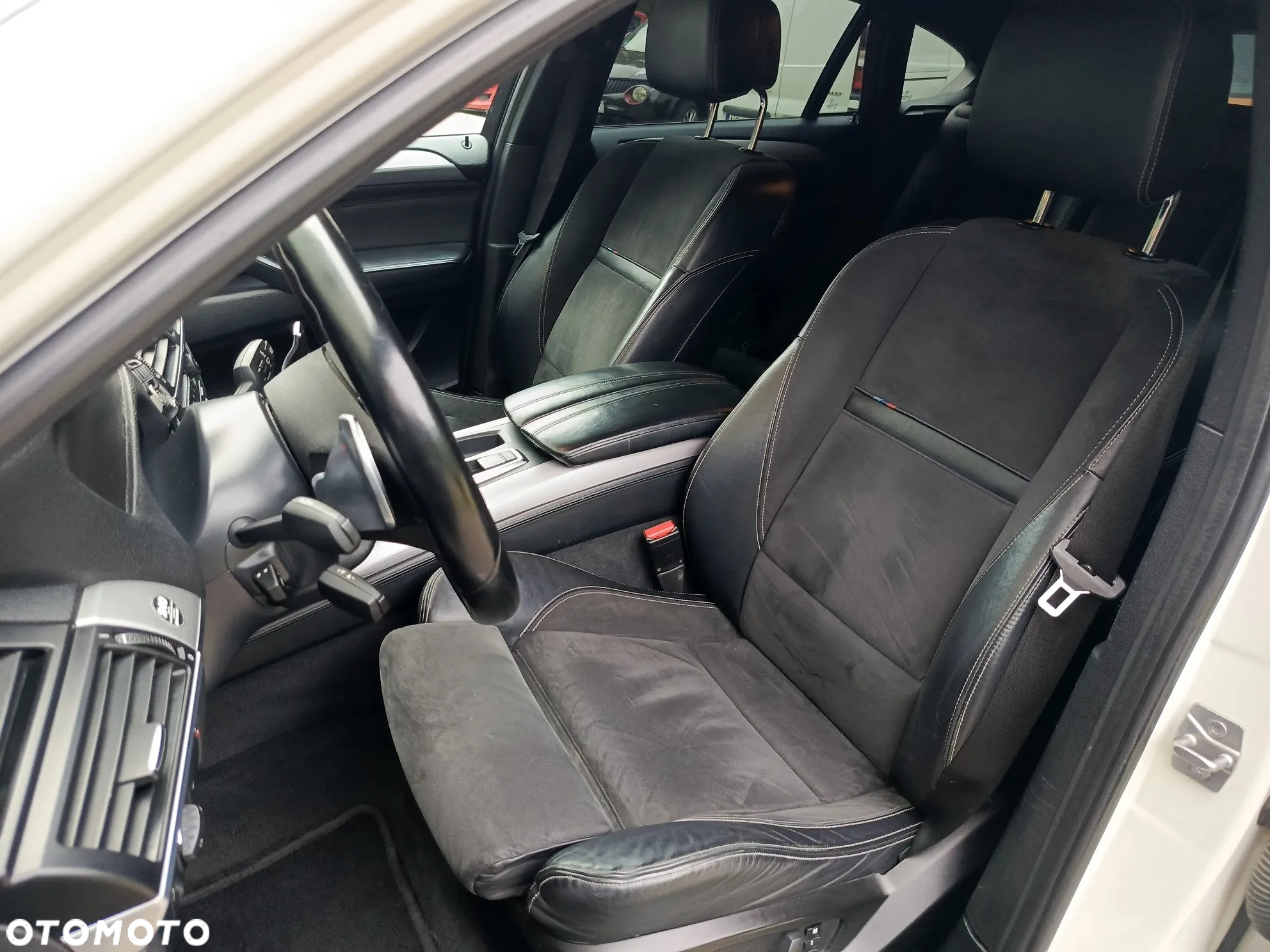 BMW X6 M50d - 11