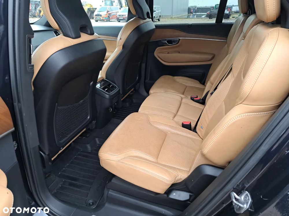 Volvo XC 90 D5 AWD Inscription 7os - 9