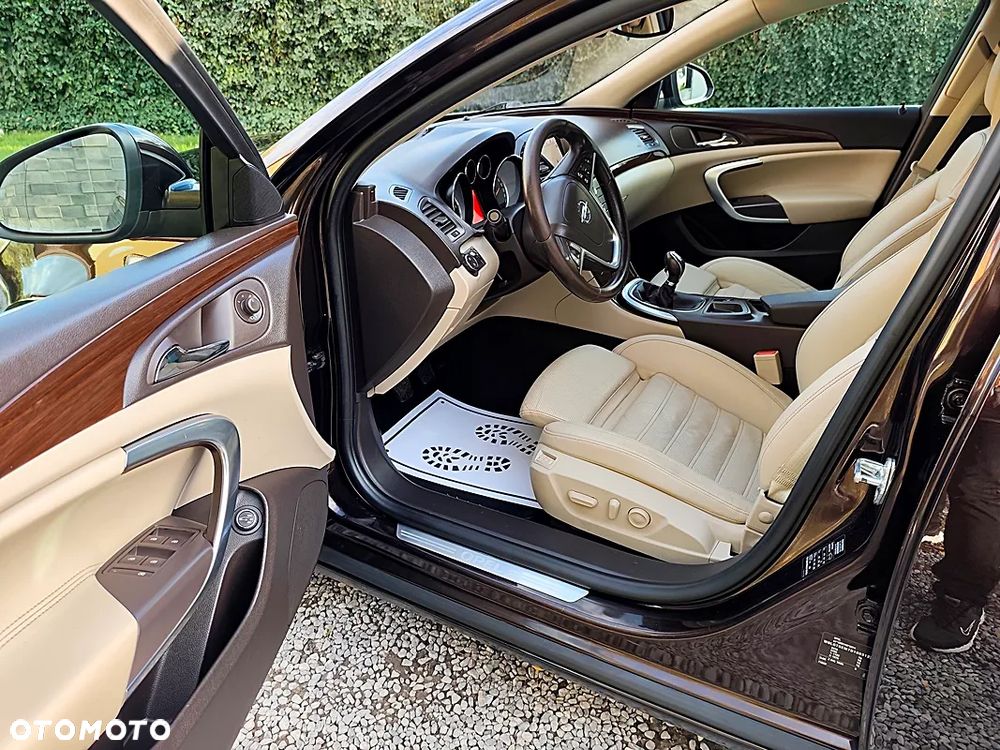 Opel Insignia 2.0 CDTI Sports Tourer 4x4 ecoFLEXStart/S Design Edition - 9