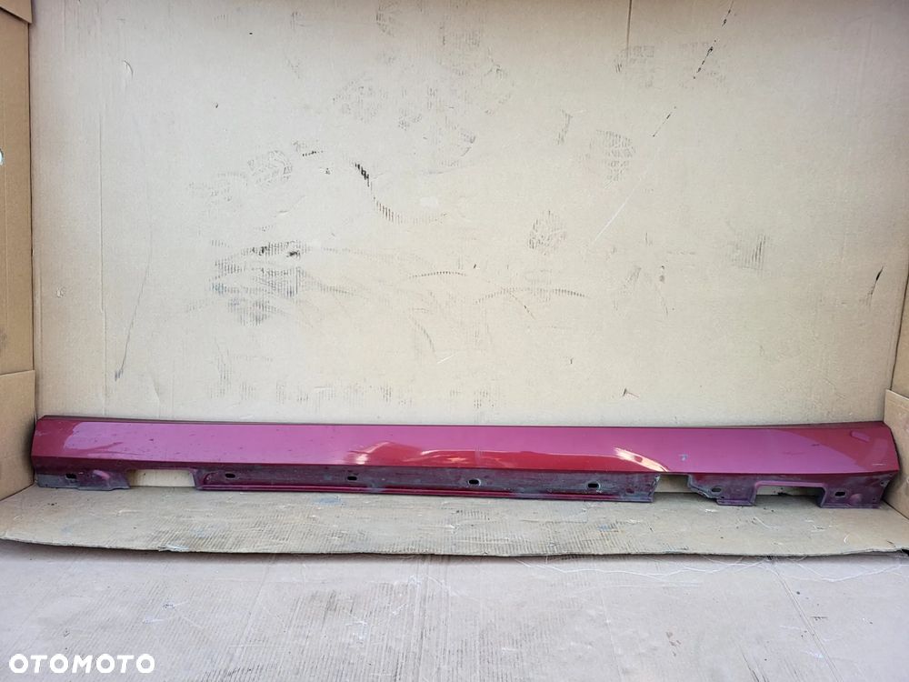 LISTWA PROGOWA LEWA MERCEDES E KLASA 212 KOMBI 2126900740 - 2