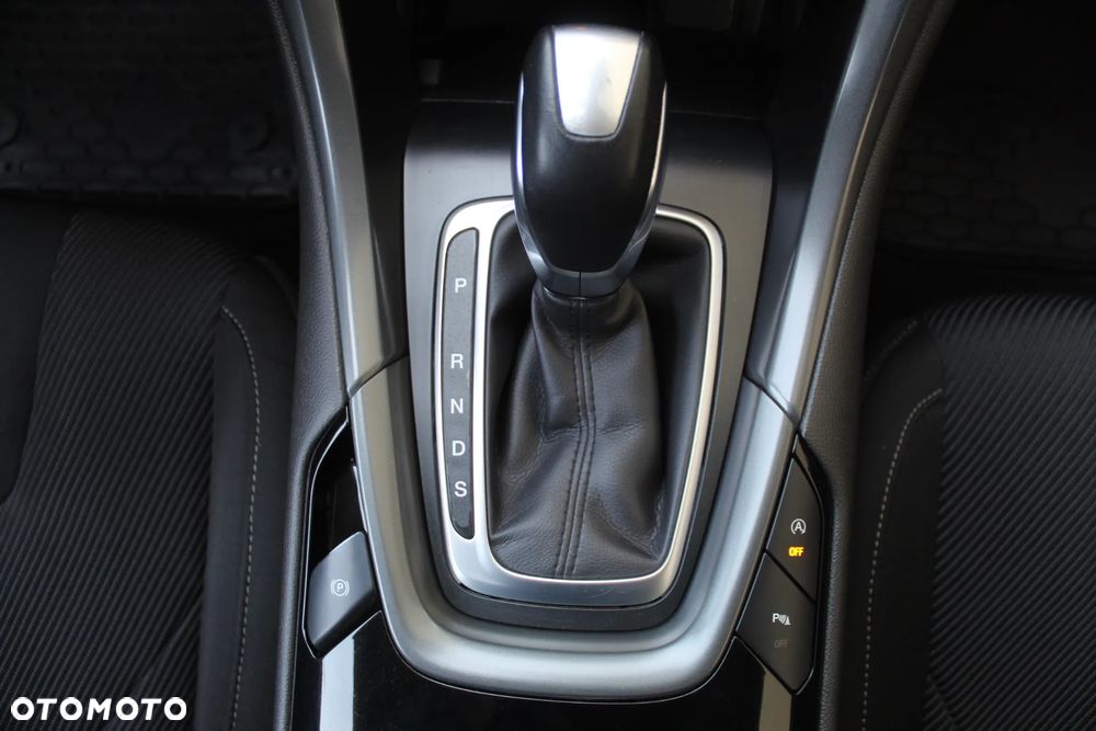 Ford Mondeo 2.0 TDCi Titanium PowerShift - 21