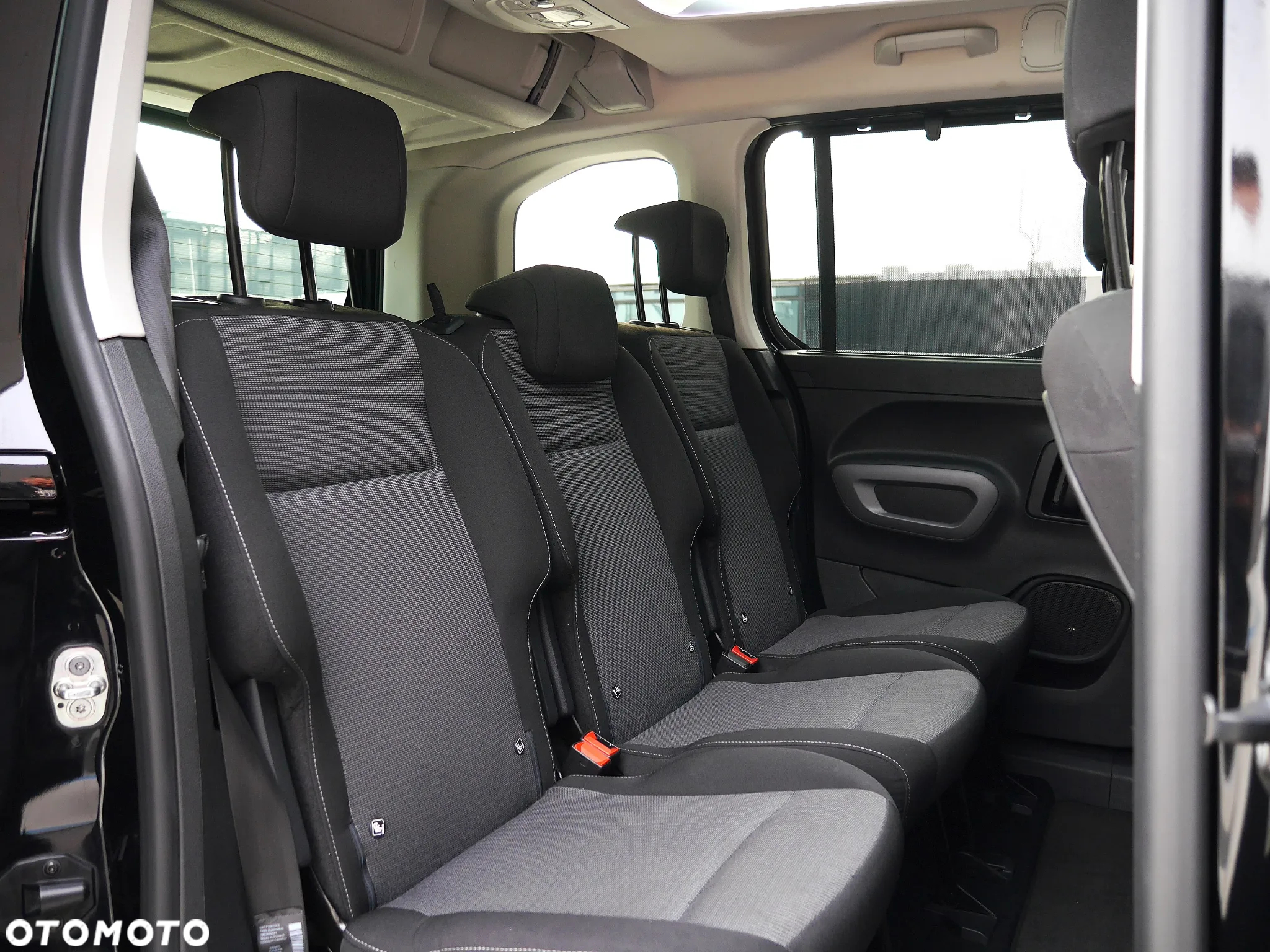 Toyota Proace City Verso 1.5 D-4D Business - 30