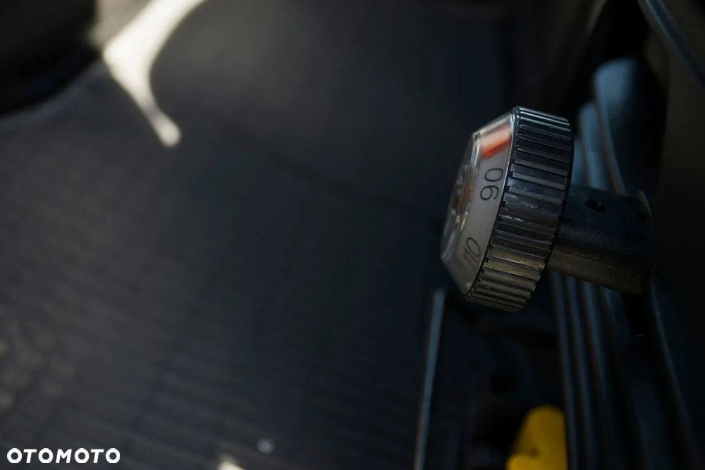 Iveco Iveco 72C17 3,0 170KM bez adblue euro 5 Zanotti Z380 6,1m 12 palet dł -20+20 ładowność 3460kg - 29