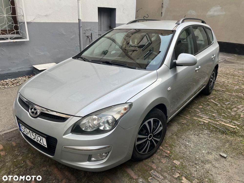 Hyundai i30 1.6 CRDi Classic + - 1