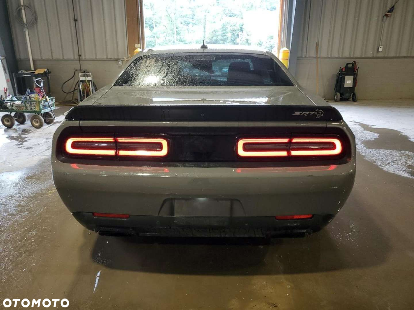 Dodge Challenger - 3