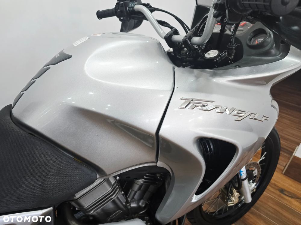 Honda Transalp - 16