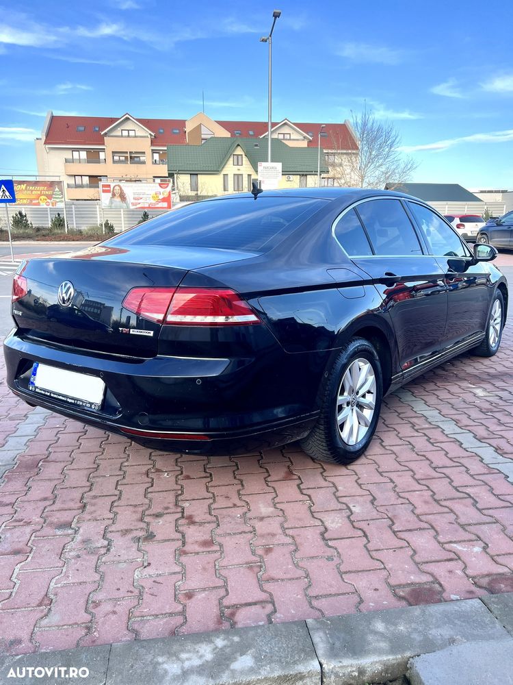 Volkswagen Passat Variant 1.6 TDI (BlueMotion Technology) DSG Comfortline - 4