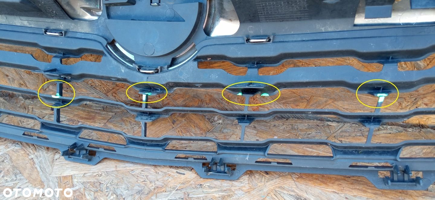OPEL CORSA E 14- ATRAPA KRATKA GRILL ZDERZAKA PRZEDNIEGO CHROM 39003576 - 10