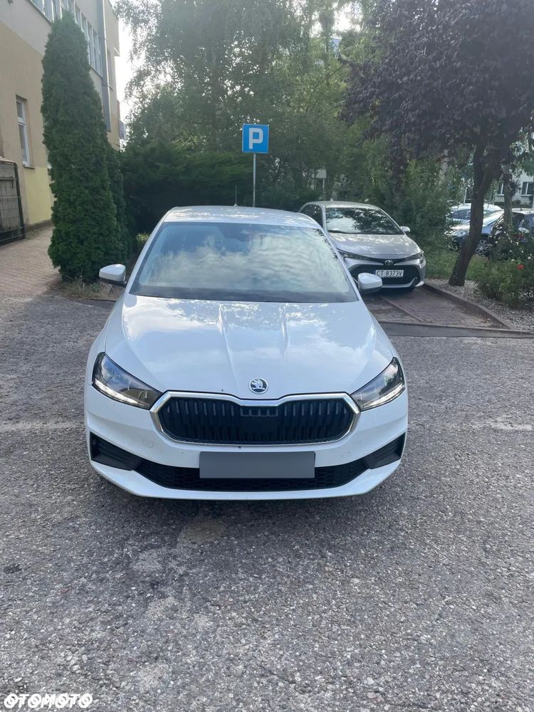 Skoda Fabia 1.0 TSI Ambition Plus - 1