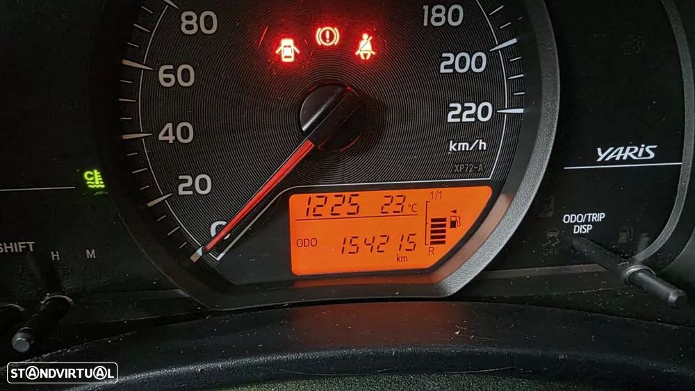 Toyota Yaris 1.0 VVT-i ACtive+AC - 9